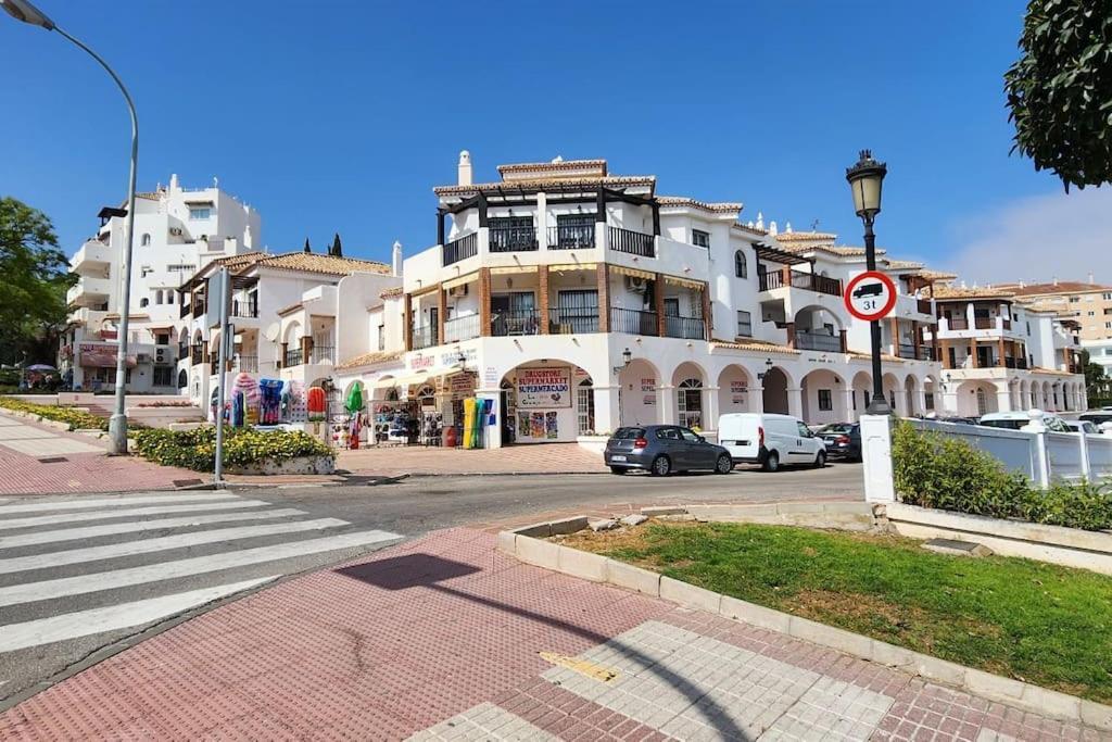 Premium Apartment 50 Mts From De The Beach In Pueblo Quinta بينالماذينا المظهر الخارجي الصورة