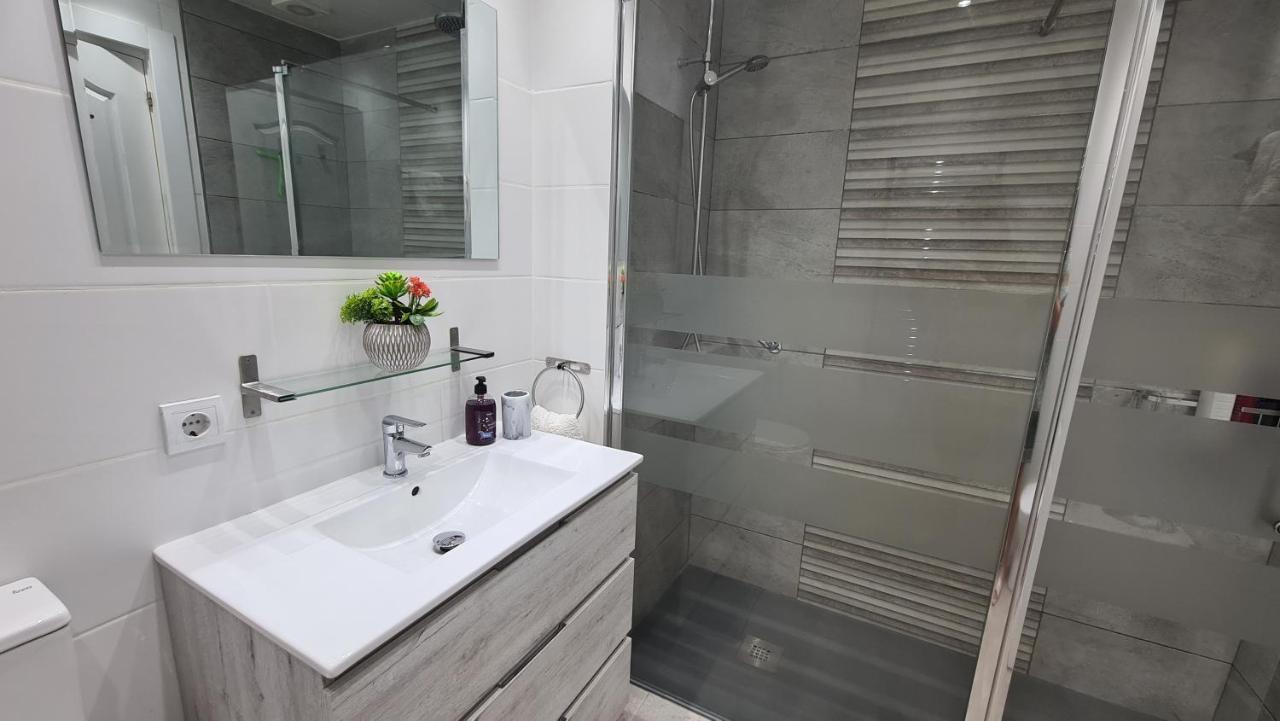 Premium Apartment 50 Mts From De The Beach In Pueblo Quinta بينالماذينا المظهر الخارجي الصورة