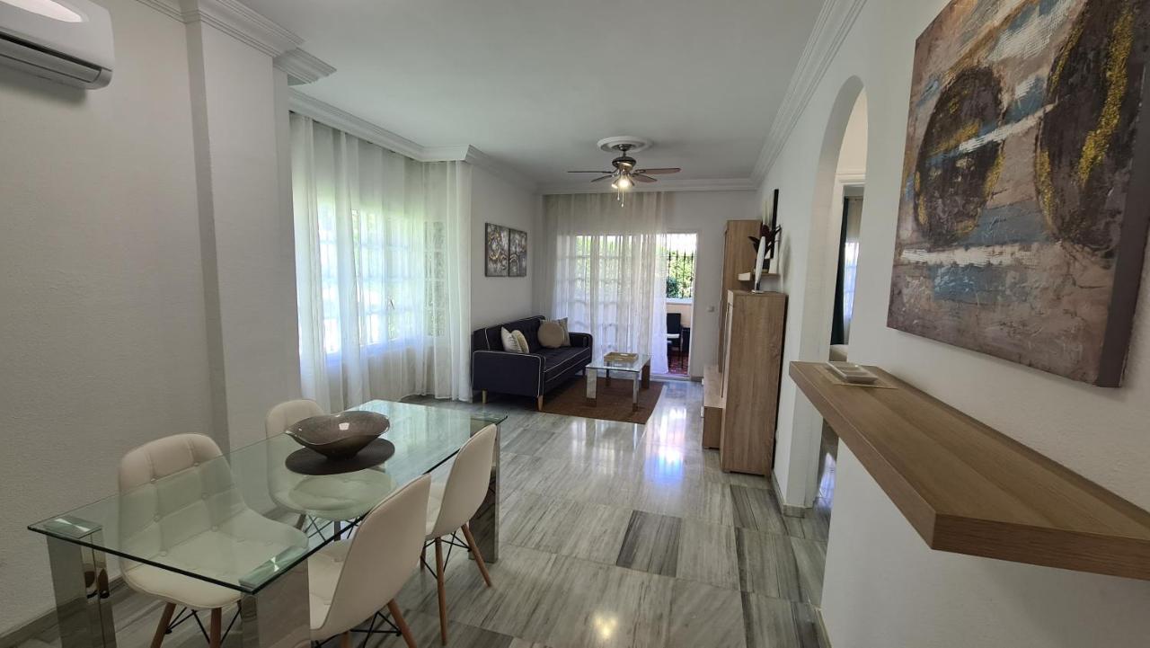 Premium Apartment 50 Mts From De The Beach In Pueblo Quinta بينالماذينا المظهر الخارجي الصورة